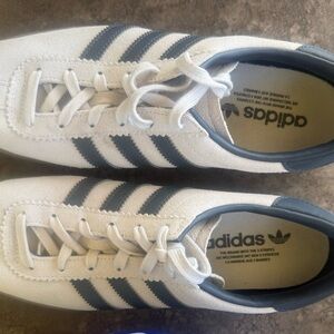 Adidas Men's White and Dark Blue Sneakers